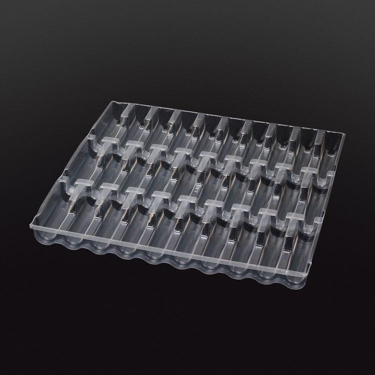 Tray nhựa là gì?