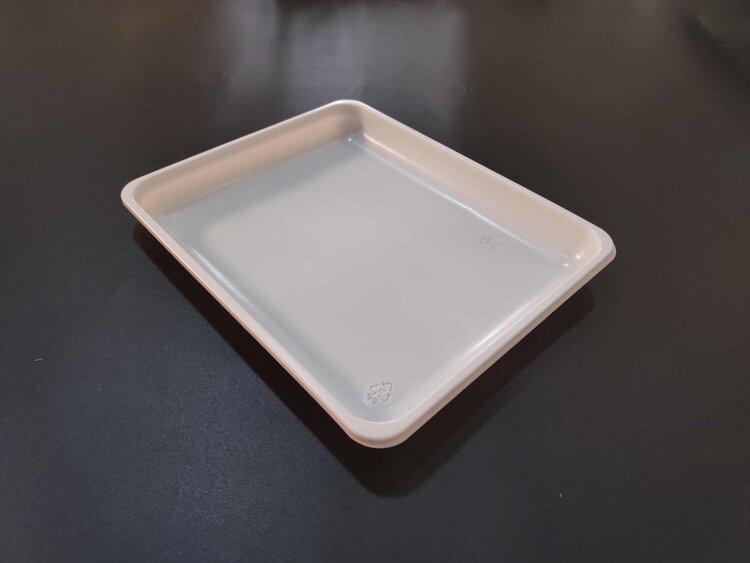 Cách sử dụng khay nhựa trong ngôi nhà của bạn